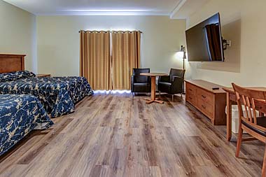 Room with 2 beds at Motel Roberval