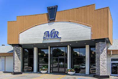 Entrance of Motel Roberval