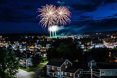 Feu d'artifice  la Traverse du Lac St-Jean