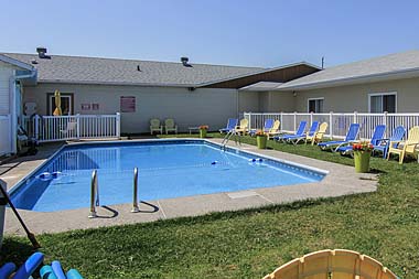 Piscine du Motel Roberval